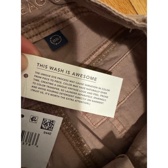 NWT AE HIGH-WAISTED CONVERTIBLE BAGGY CARGO JOGGER size 000 - Picture 15 of 16